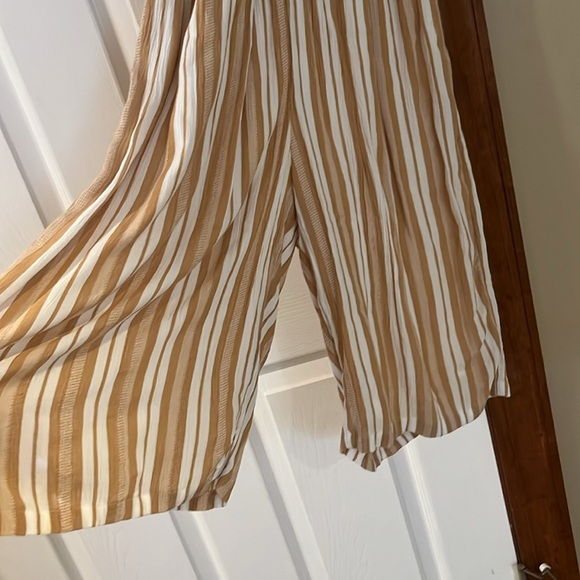 ROMPER! - Picture 2 of 5